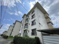 阪急西山天王山駅まで徒歩6分！平成28年リフォーム済！
南東角部屋につき、採光・通風・眺望良好！
全居室6帖以上でゆったり！全居室ペアガラス！