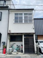 阪急『東向日駅』とＪＲ『向日町駅』の２ＷＡＹアクセス！
閑静な住宅地！小学校が近いので、お子様の通学も安心♪
周辺施設充実で生活便利な立地！