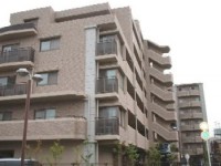 阪急「西向日」駅まで徒歩12分！7階建マンションの5階部分！
内装リフォーム済☆東向きで前面棟なし！眺望良好！
小学校も徒歩圏内の為、子育て世代にもオススメ☆