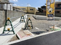 自由設計につき、お好きな間取りで建築していただけます！
阪急とＪＲの２ＷＡＹアクセスで通勤・通学便利！
生活施設が徒歩圏内に揃っており生活便利♪