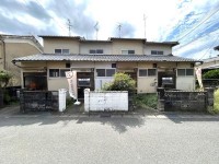 建築条件無し土地につき、お好きな工務店・ハウスメーカーで建築可能です！
土地広々87.22坪！角地！
周辺施設が充実しており生活便利な立地です♪