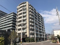 ２０１６年５月建築の築浅マンション！ペット飼育可(規約有)！
阪急・ＪＲの駅近２ＷＡＹアクセス！
リフォーム歴のある美宅です！周辺施設も充実♪