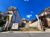 前道広々6ｍ！周辺徒歩圏内に生活関連施設が充実した立地！
小学校・保育所が至近の為、お子様にも安心の住環境！
自由設計！弊社専属の一級建築士がプラン作成も承ります！