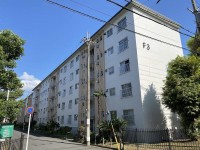 阪急「長岡天神」駅徒歩9分！リフォーム歴有！
南向きバルコニーの為、陽当り良好☆
周辺環境も充実しており、生活に便利な立地☆