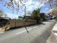 建築条件無土地につき、お好きな工務店・ハウスメーカーで建築可能です！
土地広々計194.67坪！自然豊かで落ち着いた雰囲気の住環境です！

