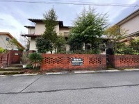 ☆建築条件なし売土地☆お好きな工務店・ハウスメーカーで建築可能です！
敷地広々約77.20坪！間口約15.7ｍ！
区画の整然とした閑静な住宅地内です！