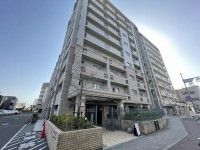 阪急「長岡天神」駅まで徒歩2分！JR「長岡京」駅まで徒歩13分！
2WAYアクセス可能☆生活周辺施設も充実！
全居室に収納スペースあり！生活に大変便利です♪
