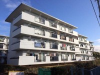 木を基調とした和モダンな室内！室内平成20年全面改装済み！！
阪急西山天王山駅まで徒歩7分！
南向きで陽当り良好！ペット相談可！（規約による制限あり）