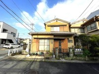 阪急「西向日」駅まで徒歩6分！
小学校まで徒歩圏内でお子様の通学安心♪
前道ゆったり6ｍで駐車もラクラク！
建築条件無土地！お好きなハウスメーカー・工務店で建築可能！