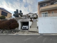 建築条件無し土地！お好きなハウスメーカー・工務店で建築可能♪
有効敷地面積広々約７７坪!
閑静な住宅地につき交通量少なめ！子育て世帯の方も安心です！