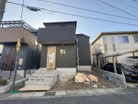 阪急『西向日駅』まで徒歩１４分！閑静な住宅地！
長期優良住宅認定物件！フラット３５Ｓ対応！
買い物施設が徒歩１０分圏内で生活便利な立地♪