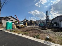 全２区画の分譲地！
阪急とＪＲの２ＷＡＹアクセス可能！生活施設が周辺に充実♪
建築条件無し土地！お好きなハウスメーカー・工務店で建築可能！