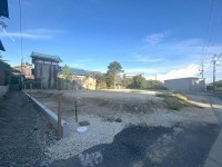 全３区画の分譲地！ＺＥＨ水準省エネ住宅！
南東向きにつき日当たり良好！収納スペース充実の２ＬＤＫ＋２Ｓ！
閑静な住宅街で緑が多く自然豊かな住環境♪

