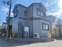 南向きバルコニー・角地の為、通風・陽当り良好!
全居室6帖以上の4LDK!買い物施設が充実しており、生活のしやすい住環境☆
小学校まで徒歩圏内!お子様の通学も安心!