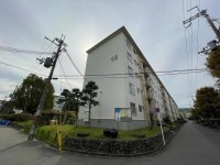 長岡京市、向日市、大山崎町を専門　ユニバーサルホームサービス 阪急【長岡天神駅】まで徒歩８分！２ＷＡＹアクセスで通勤・通学にも便利な立地です♪
南バルコニーで日当たり・通風良好！
室内ハウスクリーニング済の為、即入居可能です！