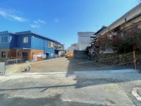 全５区画の分譲地！車通りの少ない閑静な住宅地！
自由設計につきお好きな間取りで建築していただけます！
阪急とＪＲの２ＷＡＹアクセスで生活に便利！