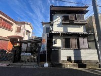 長岡京市、向日市、大山崎町を専門　ユニバーサルホームサービス 建築条件無し土地の為、お好きな工務店やハウスメーカーで建築して頂けます！
更地でのお引渡し♪間口広々８ｍの整形地なので幅広いプランニングが可能！