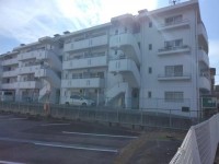 長岡京市、向日市、大山崎町を専門　ユニバーサルホームサービス 全居室６帖以上の３ＬＤＫ！南北両面バルコニーで陽当たり・通風良好！
阪急とＪＲの２ＷＡＹアクセス！
徒歩圏内に周辺施設が充実で生活便利♪