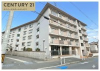 長岡京市、向日市、大山崎町を専門　ユニバーサルホームサービス 阪急「西向日」駅まで徒歩１２分と通勤・通学に便利！
南向きで陽当たり・通風良好！改装歴有♪
小学校まで徒歩１０分！周辺生活施設が徒歩圏内に充実♪