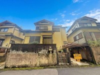 建築条件無し土地!お好きなハウスメーカー・工務店で建築可能!
キレイな整形地です♪
緑豊かな閑静な住宅地で周辺交通量も少なめ!