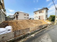 長岡京市、向日市、大山崎町を専門　ユニバーサルホームサービス 全３区画の建築条件無土地の分譲地！
お好きなハウスメーカーやで建築可能！周辺施設も充実！
阪急『東向日駅』とＪＲ『向日町駅』の駅近２ＷＡＹアクセス！