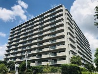 長岡京市、向日市、大山崎町を専門　ユニバーサルホームサービス ７階部分の角部屋につき日当たり・通風・眺望良好！
室内大変キレイにお使いです！リフォーム歴有！
ペット飼育可！(規約による制限有) 