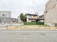 長岡京市、向日市、大山崎町を専門　ユニバーサルホームサービス 建築条件無し売り土地につき、お好きなハウスメーカー・工務店で建築可能！
阪急『西向日駅』まで徒歩９分と通勤・通学便利♪
徒歩圏内に周辺施設が充実！