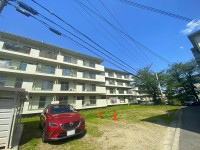 長岡京市、向日市、大山崎町を専門　ユニバーサルホームサービス 阪急西山天王山駅まで徒歩7分です！
南北両面バルコニーの為陽当たり・通風良好！
全室ペアガラス！リフォームのご相談無料で承ります♪