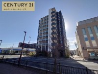 阪急「洛西口」駅まで徒歩8分!2024年建築の築浅マンション!
徒歩圏内に周辺施設充実!生活に便利な立地です!
南向きバルコニーにつき日当たり・眺望良好!