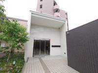 2017年築の駅チカ&築浅マンション♪
阪急「西山天王山」駅まで徒歩1分!
LDK広々約17.8帖!嬉しい設備が充実!!