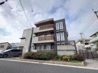 ２０２１年１月建築の築浅物件！
南向きにつき日当たり良好！最上階！
阪急「長岡天神」駅まで徒歩６分！通勤に便利な立地です！