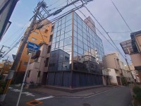 ＳＵＵＭＯ住みたい街ランキング２０２５（関西版）で大阪市福島区は第１０位にランクイン！
高速道路・鉄道路線など生活インフラが充実！
飲食店も多く、マンションや戸建てが多いエリアでテナント募集致します！
塾・ダンススクール・事務所などご検討下さい！